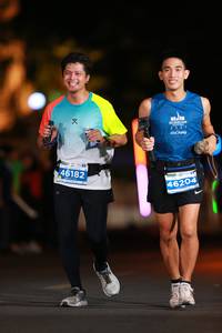 BIB: 202, 46182, 46204
                            <button type="button" onclick="openModal(13891105)" class="btn btn-primary btn-sm float-right btn-popup" data-toggle="modal" data-target=".modal-high-quality">
                        <i class="fas fa-shopping-cart"></i> Add to Cart
                    </button>
                                            <button type="button" onclick="isThisMe(13891105, true)" class="btn btn-success btn-sm float-right btn-popup btn-isme hidden" data-toggle="tooltip" data-placement="bottom" title="นี่คือรูปของคุณใช่ไหม คลิกที่นี่เพื่อเอาเข้าอัลบั้ม">
                        <i class="fas fa-plus"></i> Add to album
                    </button>
                    <button type="button" onclick="isThisMe(13891105, false)" class="btn btn-warning btn-sm float-right btn-popup btn-isnotme hidden">
                        <i class="fas fa-ban"></i> Remove from album
                    </button>