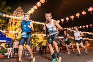 BIB: 40911, 40615
                            <button type="button" onclick="openModal(15289015)" class="btn btn-primary btn-sm float-right btn-popup" data-toggle="modal" data-target=".modal-high-quality">
                        <i class="fas fa-shopping-cart"></i> Add to Cart
                    </button>
                                            <button type="button" onclick="isThisMe(15289015, true)" class="btn btn-success btn-sm float-right btn-popup btn-isme hidden" data-toggle="tooltip" data-placement="bottom" title="นี่คือรูปของคุณใช่ไหม คลิกที่นี่เพื่อเอาเข้าอัลบั้ม">
                        <i class="fas fa-plus"></i> Add to album
                    </button>
                    <button type="button" onclick="isThisMe(15289015, false)" class="btn btn-warning btn-sm float-right btn-popup btn-isnotme hidden">
                        <i class="fas fa-ban"></i> Remove from album
                    </button>