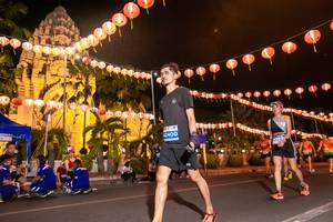 BIB: 42400
                            <button type="button" onclick="openModal(15138397)" class="btn btn-primary btn-sm float-right btn-popup" data-toggle="modal" data-target=".modal-high-quality">
                        <i class="fas fa-shopping-cart"></i> Add to Cart
                    </button>
                                            <button type="button" onclick="isThisMe(15138397, true)" class="btn btn-success btn-sm float-right btn-popup btn-isme hidden" data-toggle="tooltip" data-placement="bottom" title="นี่คือรูปของคุณใช่ไหม คลิกที่นี่เพื่อเอาเข้าอัลบั้ม">
                        <i class="fas fa-plus"></i> Add to album
                    </button>
                    <button type="button" onclick="isThisMe(15138397, false)" class="btn btn-warning btn-sm float-right btn-popup btn-isnotme hidden">
                        <i class="fas fa-ban"></i> Remove from album
                    </button>