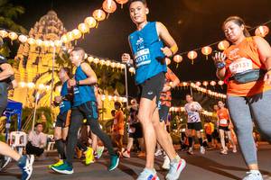 BIB: 41531, 29131
                            <button type="button" onclick="openModal(15290265)" class="btn btn-primary btn-sm float-right btn-popup" data-toggle="modal" data-target=".modal-high-quality">
                        <i class="fas fa-shopping-cart"></i> Add to Cart
                    </button>
                                            <button type="button" onclick="isThisMe(15290265, true)" class="btn btn-success btn-sm float-right btn-popup btn-isme hidden" data-toggle="tooltip" data-placement="bottom" title="นี่คือรูปของคุณใช่ไหม คลิกที่นี่เพื่อเอาเข้าอัลบั้ม">
                        <i class="fas fa-plus"></i> Add to album
                    </button>
                    <button type="button" onclick="isThisMe(15290265, false)" class="btn btn-warning btn-sm float-right btn-popup btn-isnotme hidden">
                        <i class="fas fa-ban"></i> Remove from album
                    </button>