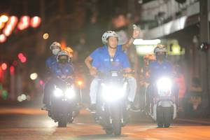 BIB: 
                            <button type="button" onclick="openModal(14563479)" class="btn btn-primary btn-sm float-right btn-popup" data-toggle="modal" data-target=".modal-high-quality">
                        <i class="fas fa-shopping-cart"></i> Add to Cart
                    </button>
                                            <button type="button" onclick="isThisMe(14563479, true)" class="btn btn-success btn-sm float-right btn-popup btn-isme hidden" data-toggle="tooltip" data-placement="bottom" title="นี่คือรูปของคุณใช่ไหม คลิกที่นี่เพื่อเอาเข้าอัลบั้ม">
                        <i class="fas fa-plus"></i> Add to album
                    </button>
                    <button type="button" onclick="isThisMe(14563479, false)" class="btn btn-warning btn-sm float-right btn-popup btn-isnotme hidden">
                        <i class="fas fa-ban"></i> Remove from album
                    </button>