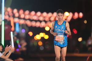 BIB: 20397
                            <button type="button" onclick="openModal(14575956)" class="btn btn-primary btn-sm float-right btn-popup" data-toggle="modal" data-target=".modal-high-quality">
                        <i class="fas fa-shopping-cart"></i> Add to Cart
                    </button>
                                            <button type="button" onclick="isThisMe(14575956, true)" class="btn btn-success btn-sm float-right btn-popup btn-isme hidden" data-toggle="tooltip" data-placement="bottom" title="นี่คือรูปของคุณใช่ไหม คลิกที่นี่เพื่อเอาเข้าอัลบั้ม">
                        <i class="fas fa-plus"></i> Add to album
                    </button>
                    <button type="button" onclick="isThisMe(14575956, false)" class="btn btn-warning btn-sm float-right btn-popup btn-isnotme hidden">
                        <i class="fas fa-ban"></i> Remove from album
                    </button>