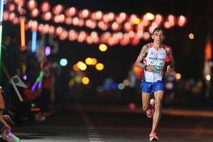 BIB: 740
                            <button type="button" onclick="openModal(14571033)" class="btn btn-primary btn-sm float-right btn-popup" data-toggle="modal" data-target=".modal-high-quality">
                        <i class="fas fa-shopping-cart"></i> Add to Cart
                    </button>
                                            <button type="button" onclick="isThisMe(14571033, true)" class="btn btn-success btn-sm float-right btn-popup btn-isme hidden" data-toggle="tooltip" data-placement="bottom" title="นี่คือรูปของคุณใช่ไหม คลิกที่นี่เพื่อเอาเข้าอัลบั้ม">
                        <i class="fas fa-plus"></i> Add to album
                    </button>
                    <button type="button" onclick="isThisMe(14571033, false)" class="btn btn-warning btn-sm float-right btn-popup btn-isnotme hidden">
                        <i class="fas fa-ban"></i> Remove from album
                    </button>