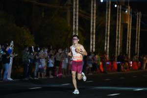 BIB: 20299
                            <button type="button" onclick="openModal(15781810)" class="btn btn-primary btn-sm float-right btn-popup" data-toggle="modal" data-target=".modal-high-quality">
                        <i class="fas fa-shopping-cart"></i> Add to Cart
                    </button>
                                            <button type="button" onclick="isThisMe(15781810, true)" class="btn btn-success btn-sm float-right btn-popup btn-isme hidden" data-toggle="tooltip" data-placement="bottom" title="นี่คือรูปของคุณใช่ไหม คลิกที่นี่เพื่อเอาเข้าอัลบั้ม">
                        <i class="fas fa-plus"></i> Add to album
                    </button>
                    <button type="button" onclick="isThisMe(15781810, false)" class="btn btn-warning btn-sm float-right btn-popup btn-isnotme hidden">
                        <i class="fas fa-ban"></i> Remove from album
                    </button>