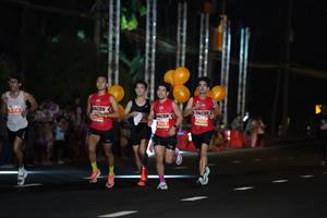 BIB: 715
                            <button type="button" onclick="openModal(15781857)" class="btn btn-primary btn-sm float-right btn-popup" data-toggle="modal" data-target=".modal-high-quality">
                        <i class="fas fa-shopping-cart"></i> Add to Cart
                    </button>
                                            <button type="button" onclick="isThisMe(15781857, true)" class="btn btn-success btn-sm float-right btn-popup btn-isme hidden" data-toggle="tooltip" data-placement="bottom" title="นี่คือรูปของคุณใช่ไหม คลิกที่นี่เพื่อเอาเข้าอัลบั้ม">
                        <i class="fas fa-plus"></i> Add to album
                    </button>
                    <button type="button" onclick="isThisMe(15781857, false)" class="btn btn-warning btn-sm float-right btn-popup btn-isnotme hidden">
                        <i class="fas fa-ban"></i> Remove from album
                    </button>