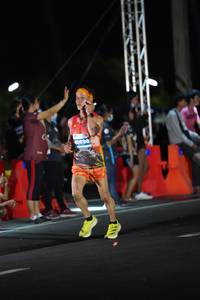 BIB: 40898
                            <button type="button" onclick="openModal(15781871)" class="btn btn-primary btn-sm float-right btn-popup" data-toggle="modal" data-target=".modal-high-quality">
                        <i class="fas fa-shopping-cart"></i> Add to Cart
                    </button>
                                            <button type="button" onclick="isThisMe(15781871, true)" class="btn btn-success btn-sm float-right btn-popup btn-isme hidden" data-toggle="tooltip" data-placement="bottom" title="นี่คือรูปของคุณใช่ไหม คลิกที่นี่เพื่อเอาเข้าอัลบั้ม">
                        <i class="fas fa-plus"></i> Add to album
                    </button>
                    <button type="button" onclick="isThisMe(15781871, false)" class="btn btn-warning btn-sm float-right btn-popup btn-isnotme hidden">
                        <i class="fas fa-ban"></i> Remove from album
                    </button>