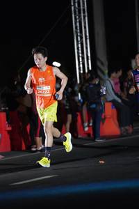 BIB: 26222
                            <button type="button" onclick="openModal(15782611)" class="btn btn-primary btn-sm float-right btn-popup" data-toggle="modal" data-target=".modal-high-quality">
                        <i class="fas fa-shopping-cart"></i> Add to Cart
                    </button>
                                            <button type="button" onclick="isThisMe(15782611, true)" class="btn btn-success btn-sm float-right btn-popup btn-isme hidden" data-toggle="tooltip" data-placement="bottom" title="นี่คือรูปของคุณใช่ไหม คลิกที่นี่เพื่อเอาเข้าอัลบั้ม">
                        <i class="fas fa-plus"></i> Add to album
                    </button>
                    <button type="button" onclick="isThisMe(15782611, false)" class="btn btn-warning btn-sm float-right btn-popup btn-isnotme hidden">
                        <i class="fas fa-ban"></i> Remove from album
                    </button>