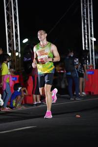 BIB: 262
                            <button type="button" onclick="openModal(15781989)" class="btn btn-primary btn-sm float-right btn-popup" data-toggle="modal" data-target=".modal-high-quality">
                        <i class="fas fa-shopping-cart"></i> Add to Cart
                    </button>
                                            <button type="button" onclick="isThisMe(15781989, true)" class="btn btn-success btn-sm float-right btn-popup btn-isme hidden" data-toggle="tooltip" data-placement="bottom" title="นี่คือรูปของคุณใช่ไหม คลิกที่นี่เพื่อเอาเข้าอัลบั้ม">
                        <i class="fas fa-plus"></i> Add to album
                    </button>
                    <button type="button" onclick="isThisMe(15781989, false)" class="btn btn-warning btn-sm float-right btn-popup btn-isnotme hidden">
                        <i class="fas fa-ban"></i> Remove from album
                    </button>