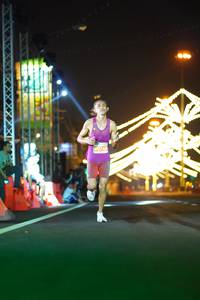 BIB: 20749
                            <button type="button" onclick="openModal(15745722)" class="btn btn-primary btn-sm float-right btn-popup" data-toggle="modal" data-target=".modal-high-quality">
                        <i class="fas fa-shopping-cart"></i> Add to Cart
                    </button>
                                            <button type="button" onclick="isThisMe(15745722, true)" class="btn btn-success btn-sm float-right btn-popup btn-isme hidden" data-toggle="tooltip" data-placement="bottom" title="นี่คือรูปของคุณใช่ไหม คลิกที่นี่เพื่อเอาเข้าอัลบั้ม">
                        <i class="fas fa-plus"></i> Add to album
                    </button>
                    <button type="button" onclick="isThisMe(15745722, false)" class="btn btn-warning btn-sm float-right btn-popup btn-isnotme hidden">
                        <i class="fas fa-ban"></i> Remove from album
                    </button>