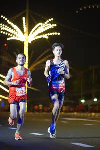 BIB: 25009, 22304
                            <button type="button" onclick="openModal(15746504)" class="btn btn-primary btn-sm float-right btn-popup" data-toggle="modal" data-target=".modal-high-quality">
                        <i class="fas fa-shopping-cart"></i> Add to Cart
                    </button>
                                            <button type="button" onclick="isThisMe(15746504, true)" class="btn btn-success btn-sm float-right btn-popup btn-isme hidden" data-toggle="tooltip" data-placement="bottom" title="นี่คือรูปของคุณใช่ไหม คลิกที่นี่เพื่อเอาเข้าอัลบั้ม">
                        <i class="fas fa-plus"></i> Add to album
                    </button>
                    <button type="button" onclick="isThisMe(15746504, false)" class="btn btn-warning btn-sm float-right btn-popup btn-isnotme hidden">
                        <i class="fas fa-ban"></i> Remove from album
                    </button>