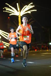 BIB: 25801
                            <button type="button" onclick="openModal(15753352)" class="btn btn-primary btn-sm float-right btn-popup" data-toggle="modal" data-target=".modal-high-quality">
                        <i class="fas fa-shopping-cart"></i> Add to Cart
                    </button>
                                            <button type="button" onclick="isThisMe(15753352, true)" class="btn btn-success btn-sm float-right btn-popup btn-isme hidden" data-toggle="tooltip" data-placement="bottom" title="นี่คือรูปของคุณใช่ไหม คลิกที่นี่เพื่อเอาเข้าอัลบั้ม">
                        <i class="fas fa-plus"></i> Add to album
                    </button>
                    <button type="button" onclick="isThisMe(15753352, false)" class="btn btn-warning btn-sm float-right btn-popup btn-isnotme hidden">
                        <i class="fas fa-ban"></i> Remove from album
                    </button>
