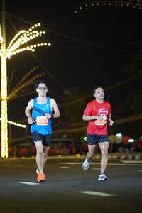 BIB: 144, 72204
                            <button type="button" onclick="openModal(15753795)" class="btn btn-primary btn-sm float-right btn-popup" data-toggle="modal" data-target=".modal-high-quality">
                        <i class="fas fa-shopping-cart"></i> Add to Cart
                    </button>
                                            <button type="button" onclick="isThisMe(15753795, true)" class="btn btn-success btn-sm float-right btn-popup btn-isme hidden" data-toggle="tooltip" data-placement="bottom" title="นี่คือรูปของคุณใช่ไหม คลิกที่นี่เพื่อเอาเข้าอัลบั้ม">
                        <i class="fas fa-plus"></i> Add to album
                    </button>
                    <button type="button" onclick="isThisMe(15753795, false)" class="btn btn-warning btn-sm float-right btn-popup btn-isnotme hidden">
                        <i class="fas fa-ban"></i> Remove from album
                    </button>
