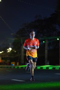 BIB: 543
                            <button type="button" onclick="openModal(15745099)" class="btn btn-primary btn-sm float-right btn-popup" data-toggle="modal" data-target=".modal-high-quality">
                        <i class="fas fa-shopping-cart"></i> Add to Cart
                    </button>
                                            <button type="button" onclick="isThisMe(15745099, true)" class="btn btn-success btn-sm float-right btn-popup btn-isme hidden" data-toggle="tooltip" data-placement="bottom" title="นี่คือรูปของคุณใช่ไหม คลิกที่นี่เพื่อเอาเข้าอัลบั้ม">
                        <i class="fas fa-plus"></i> Add to album
                    </button>
                    <button type="button" onclick="isThisMe(15745099, false)" class="btn btn-warning btn-sm float-right btn-popup btn-isnotme hidden">
                        <i class="fas fa-ban"></i> Remove from album
                    </button>