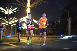 BIB: 2504, 25527
                            <button type="button" onclick="openModal(15744524)" class="btn btn-primary btn-sm float-right btn-popup" data-toggle="modal" data-target=".modal-high-quality">
                        <i class="fas fa-shopping-cart"></i> Add to Cart
                    </button>
                                            <button type="button" onclick="isThisMe(15744524, true)" class="btn btn-success btn-sm float-right btn-popup btn-isme hidden" data-toggle="tooltip" data-placement="bottom" title="นี่คือรูปของคุณใช่ไหม คลิกที่นี่เพื่อเอาเข้าอัลบั้ม">
                        <i class="fas fa-plus"></i> Add to album
                    </button>
                    <button type="button" onclick="isThisMe(15744524, false)" class="btn btn-warning btn-sm float-right btn-popup btn-isnotme hidden">
                        <i class="fas fa-ban"></i> Remove from album
                    </button>