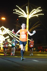 BIB: 22018
                            <button type="button" onclick="openModal(15752117)" class="btn btn-primary btn-sm float-right btn-popup" data-toggle="modal" data-target=".modal-high-quality">
                        <i class="fas fa-shopping-cart"></i> Add to Cart
                    </button>
                                            <button type="button" onclick="isThisMe(15752117, true)" class="btn btn-success btn-sm float-right btn-popup btn-isme hidden" data-toggle="tooltip" data-placement="bottom" title="นี่คือรูปของคุณใช่ไหม คลิกที่นี่เพื่อเอาเข้าอัลบั้ม">
                        <i class="fas fa-plus"></i> Add to album
                    </button>
                    <button type="button" onclick="isThisMe(15752117, false)" class="btn btn-warning btn-sm float-right btn-popup btn-isnotme hidden">
                        <i class="fas fa-ban"></i> Remove from album
                    </button>
