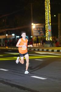 BIB: 7622
                            <button type="button" onclick="openModal(15745540)" class="btn btn-primary btn-sm float-right btn-popup" data-toggle="modal" data-target=".modal-high-quality">
                        <i class="fas fa-shopping-cart"></i> Add to Cart
                    </button>
                                            <button type="button" onclick="isThisMe(15745540, true)" class="btn btn-success btn-sm float-right btn-popup btn-isme hidden" data-toggle="tooltip" data-placement="bottom" title="นี่คือรูปของคุณใช่ไหม คลิกที่นี่เพื่อเอาเข้าอัลบั้ม">
                        <i class="fas fa-plus"></i> Add to album
                    </button>
                    <button type="button" onclick="isThisMe(15745540, false)" class="btn btn-warning btn-sm float-right btn-popup btn-isnotme hidden">
                        <i class="fas fa-ban"></i> Remove from album
                    </button>