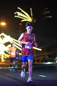 BIB: 237
                            <button type="button" onclick="openModal(15752722)" class="btn btn-primary btn-sm float-right btn-popup" data-toggle="modal" data-target=".modal-high-quality">
                        <i class="fas fa-shopping-cart"></i> Add to Cart
                    </button>
                                            <button type="button" onclick="isThisMe(15752722, true)" class="btn btn-success btn-sm float-right btn-popup btn-isme hidden" data-toggle="tooltip" data-placement="bottom" title="นี่คือรูปของคุณใช่ไหม คลิกที่นี่เพื่อเอาเข้าอัลบั้ม">
                        <i class="fas fa-plus"></i> Add to album
                    </button>
                    <button type="button" onclick="isThisMe(15752722, false)" class="btn btn-warning btn-sm float-right btn-popup btn-isnotme hidden">
                        <i class="fas fa-ban"></i> Remove from album
                    </button>