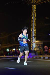 BIB: 271
                            <button type="button" onclick="openModal(15734962)" class="btn btn-primary btn-sm float-right btn-popup" data-toggle="modal" data-target=".modal-high-quality">
                        <i class="fas fa-shopping-cart"></i> Add to Cart
                    </button>
                                            <button type="button" onclick="isThisMe(15734962, true)" class="btn btn-success btn-sm float-right btn-popup btn-isme hidden" data-toggle="tooltip" data-placement="bottom" title="นี่คือรูปของคุณใช่ไหม คลิกที่นี่เพื่อเอาเข้าอัลบั้ม">
                        <i class="fas fa-plus"></i> Add to album
                    </button>
                    <button type="button" onclick="isThisMe(15734962, false)" class="btn btn-warning btn-sm float-right btn-popup btn-isnotme hidden">
                        <i class="fas fa-ban"></i> Remove from album
                    </button>