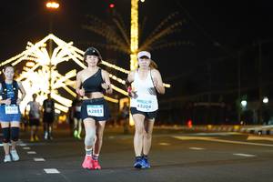 BIB: 43204, 4336, 42853
                            <button type="button" onclick="openModal(15815148)" class="btn btn-primary btn-sm float-right btn-popup" data-toggle="modal" data-target=".modal-high-quality">
                        <i class="fas fa-shopping-cart"></i> Add to Cart
                    </button>
                                            <button type="button" onclick="isThisMe(15815148, true)" class="btn btn-success btn-sm float-right btn-popup btn-isme hidden" data-toggle="tooltip" data-placement="bottom" title="นี่คือรูปของคุณใช่ไหม คลิกที่นี่เพื่อเอาเข้าอัลบั้ม">
                        <i class="fas fa-plus"></i> Add to album
                    </button>
                    <button type="button" onclick="isThisMe(15815148, false)" class="btn btn-warning btn-sm float-right btn-popup btn-isnotme hidden">
                        <i class="fas fa-ban"></i> Remove from album
                    </button>