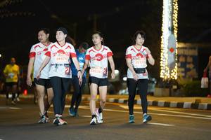 BIB: 28374, 28373, 23226
                            <button type="button" onclick="openModal(15813435)" class="btn btn-primary btn-sm float-right btn-popup" data-toggle="modal" data-target=".modal-high-quality">
                        <i class="fas fa-shopping-cart"></i> Add to Cart
                    </button>
                                            <button type="button" onclick="isThisMe(15813435, true)" class="btn btn-success btn-sm float-right btn-popup btn-isme hidden" data-toggle="tooltip" data-placement="bottom" title="นี่คือรูปของคุณใช่ไหม คลิกที่นี่เพื่อเอาเข้าอัลบั้ม">
                        <i class="fas fa-plus"></i> Add to album
                    </button>
                    <button type="button" onclick="isThisMe(15813435, false)" class="btn btn-warning btn-sm float-right btn-popup btn-isnotme hidden">
                        <i class="fas fa-ban"></i> Remove from album
                    </button>