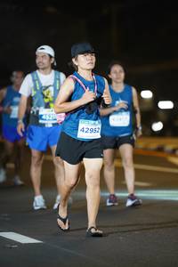 BIB: 452, 4201, 42952
                            <button type="button" onclick="openModal(15814806)" class="btn btn-primary btn-sm float-right btn-popup" data-toggle="modal" data-target=".modal-high-quality">
                        <i class="fas fa-shopping-cart"></i> Add to Cart
                    </button>
                                            <button type="button" onclick="isThisMe(15814806, true)" class="btn btn-success btn-sm float-right btn-popup btn-isme hidden" data-toggle="tooltip" data-placement="bottom" title="นี่คือรูปของคุณใช่ไหม คลิกที่นี่เพื่อเอาเข้าอัลบั้ม">
                        <i class="fas fa-plus"></i> Add to album
                    </button>
                    <button type="button" onclick="isThisMe(15814806, false)" class="btn btn-warning btn-sm float-right btn-popup btn-isnotme hidden">
                        <i class="fas fa-ban"></i> Remove from album
                    </button>