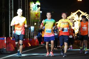 BIB: 20750, 5374, 41176
                            <button type="button" onclick="openModal(15772739)" class="btn btn-primary btn-sm float-right btn-popup" data-toggle="modal" data-target=".modal-high-quality">
                        <i class="fas fa-shopping-cart"></i> Add to Cart
                    </button>
                                            <button type="button" onclick="isThisMe(15772739, true)" class="btn btn-success btn-sm float-right btn-popup btn-isme hidden" data-toggle="tooltip" data-placement="bottom" title="นี่คือรูปของคุณใช่ไหม คลิกที่นี่เพื่อเอาเข้าอัลบั้ม">
                        <i class="fas fa-plus"></i> Add to album
                    </button>
                    <button type="button" onclick="isThisMe(15772739, false)" class="btn btn-warning btn-sm float-right btn-popup btn-isnotme hidden">
                        <i class="fas fa-ban"></i> Remove from album
                    </button>