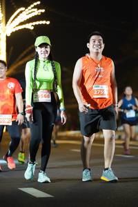 BIB: 2759, 29568
                            <button type="button" onclick="openModal(15773008)" class="btn btn-primary btn-sm float-right btn-popup" data-toggle="modal" data-target=".modal-high-quality">
                        <i class="fas fa-shopping-cart"></i> Add to Cart
                    </button>
                                            <button type="button" onclick="isThisMe(15773008, true)" class="btn btn-success btn-sm float-right btn-popup btn-isme hidden" data-toggle="tooltip" data-placement="bottom" title="นี่คือรูปของคุณใช่ไหม คลิกที่นี่เพื่อเอาเข้าอัลบั้ม">
                        <i class="fas fa-plus"></i> Add to album
                    </button>
                    <button type="button" onclick="isThisMe(15773008, false)" class="btn btn-warning btn-sm float-right btn-popup btn-isnotme hidden">
                        <i class="fas fa-ban"></i> Remove from album
                    </button>