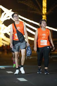BIB: 25939
                            <button type="button" onclick="openModal(15773033)" class="btn btn-primary btn-sm float-right btn-popup" data-toggle="modal" data-target=".modal-high-quality">
                        <i class="fas fa-shopping-cart"></i> Add to Cart
                    </button>
                                            <button type="button" onclick="isThisMe(15773033, true)" class="btn btn-success btn-sm float-right btn-popup btn-isme hidden" data-toggle="tooltip" data-placement="bottom" title="นี่คือรูปของคุณใช่ไหม คลิกที่นี่เพื่อเอาเข้าอัลบั้ม">
                        <i class="fas fa-plus"></i> Add to album
                    </button>
                    <button type="button" onclick="isThisMe(15773033, false)" class="btn btn-warning btn-sm float-right btn-popup btn-isnotme hidden">
                        <i class="fas fa-ban"></i> Remove from album
                    </button>