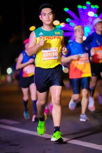 BIB: 20050
                            <button type="button" onclick="openModal(15124644)" class="btn btn-primary btn-sm float-right btn-popup" data-toggle="modal" data-target=".modal-high-quality">
                        <i class="fas fa-shopping-cart"></i> Add to Cart
                    </button>
                                            <button type="button" onclick="isThisMe(15124644, true)" class="btn btn-success btn-sm float-right btn-popup btn-isme hidden" data-toggle="tooltip" data-placement="bottom" title="นี่คือรูปของคุณใช่ไหม คลิกที่นี่เพื่อเอาเข้าอัลบั้ม">
                        <i class="fas fa-plus"></i> Add to album
                    </button>
                    <button type="button" onclick="isThisMe(15124644, false)" class="btn btn-warning btn-sm float-right btn-popup btn-isnotme hidden">
                        <i class="fas fa-ban"></i> Remove from album
                    </button>