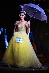 BIB: 76404
                            <button type="button" onclick="openModal(14096307)" class="btn btn-primary btn-sm float-right btn-popup" data-toggle="modal" data-target=".modal-high-quality">
                        <i class="fas fa-shopping-cart"></i> Add to Cart
                    </button>
                                            <button type="button" onclick="isThisMe(14096307, true)" class="btn btn-success btn-sm float-right btn-popup btn-isme hidden" data-toggle="tooltip" data-placement="bottom" title="นี่คือรูปของคุณใช่ไหม คลิกที่นี่เพื่อเอาเข้าอัลบั้ม">
                        <i class="fas fa-plus"></i> Add to album
                    </button>
                    <button type="button" onclick="isThisMe(14096307, false)" class="btn btn-warning btn-sm float-right btn-popup btn-isnotme hidden">
                        <i class="fas fa-ban"></i> Remove from album
                    </button>
