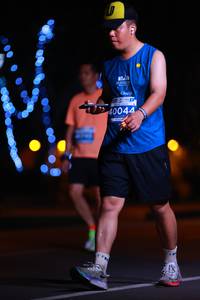 BIB: 40044
                            <button type="button" onclick="openModal(14064454)" class="btn btn-primary btn-sm float-right btn-popup" data-toggle="modal" data-target=".modal-high-quality">
                        <i class="fas fa-shopping-cart"></i> Add to Cart
                    </button>
                                            <button type="button" onclick="isThisMe(14064454, true)" class="btn btn-success btn-sm float-right btn-popup btn-isme hidden" data-toggle="tooltip" data-placement="bottom" title="นี่คือรูปของคุณใช่ไหม คลิกที่นี่เพื่อเอาเข้าอัลบั้ม">
                        <i class="fas fa-plus"></i> Add to album
                    </button>
                    <button type="button" onclick="isThisMe(14064454, false)" class="btn btn-warning btn-sm float-right btn-popup btn-isnotme hidden">
                        <i class="fas fa-ban"></i> Remove from album
                    </button>