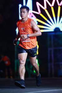 BIB: 099
                            <button type="button" onclick="openModal(14094467)" class="btn btn-primary btn-sm float-right btn-popup" data-toggle="modal" data-target=".modal-high-quality">
                        <i class="fas fa-shopping-cart"></i> Add to Cart
                    </button>
                                            <button type="button" onclick="isThisMe(14094467, true)" class="btn btn-success btn-sm float-right btn-popup btn-isme hidden" data-toggle="tooltip" data-placement="bottom" title="นี่คือรูปของคุณใช่ไหม คลิกที่นี่เพื่อเอาเข้าอัลบั้ม">
                        <i class="fas fa-plus"></i> Add to album
                    </button>
                    <button type="button" onclick="isThisMe(14094467, false)" class="btn btn-warning btn-sm float-right btn-popup btn-isnotme hidden">
                        <i class="fas fa-ban"></i> Remove from album
                    </button>
