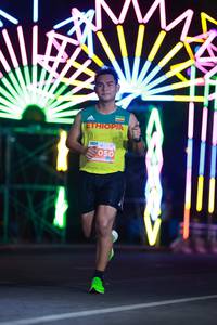 BIB: 050
                            <button type="button" onclick="openModal(14066195)" class="btn btn-primary btn-sm float-right btn-popup" data-toggle="modal" data-target=".modal-high-quality">
                        <i class="fas fa-shopping-cart"></i> Add to Cart
                    </button>
                                            <button type="button" onclick="isThisMe(14066195, true)" class="btn btn-success btn-sm float-right btn-popup btn-isme hidden" data-toggle="tooltip" data-placement="bottom" title="นี่คือรูปของคุณใช่ไหม คลิกที่นี่เพื่อเอาเข้าอัลบั้ม">
                        <i class="fas fa-plus"></i> Add to album
                    </button>
                    <button type="button" onclick="isThisMe(14066195, false)" class="btn btn-warning btn-sm float-right btn-popup btn-isnotme hidden">
                        <i class="fas fa-ban"></i> Remove from album
                    </button>