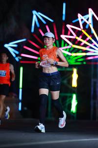 BIB: 286
                            <button type="button" onclick="openModal(14103337)" class="btn btn-primary btn-sm float-right btn-popup" data-toggle="modal" data-target=".modal-high-quality">
                        <i class="fas fa-shopping-cart"></i> Add to Cart
                    </button>
                                            <button type="button" onclick="isThisMe(14103337, true)" class="btn btn-success btn-sm float-right btn-popup btn-isme hidden" data-toggle="tooltip" data-placement="bottom" title="นี่คือรูปของคุณใช่ไหม คลิกที่นี่เพื่อเอาเข้าอัลบั้ม">
                        <i class="fas fa-plus"></i> Add to album
                    </button>
                    <button type="button" onclick="isThisMe(14103337, false)" class="btn btn-warning btn-sm float-right btn-popup btn-isnotme hidden">
                        <i class="fas fa-ban"></i> Remove from album
                    </button>