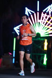BIB: 206
                            <button type="button" onclick="openModal(14181051)" class="btn btn-primary btn-sm float-right btn-popup" data-toggle="modal" data-target=".modal-high-quality">
                        <i class="fas fa-shopping-cart"></i> Add to Cart
                    </button>
                                            <button type="button" onclick="isThisMe(14181051, true)" class="btn btn-success btn-sm float-right btn-popup btn-isme hidden" data-toggle="tooltip" data-placement="bottom" title="นี่คือรูปของคุณใช่ไหม คลิกที่นี่เพื่อเอาเข้าอัลบั้ม">
                        <i class="fas fa-plus"></i> Add to album
                    </button>
                    <button type="button" onclick="isThisMe(14181051, false)" class="btn btn-warning btn-sm float-right btn-popup btn-isnotme hidden">
                        <i class="fas fa-ban"></i> Remove from album
                    </button>