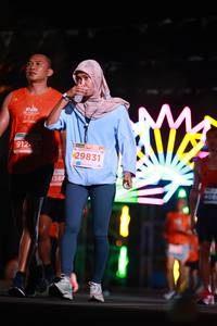 BIB: 912, 29831
                            <button type="button" onclick="openModal(14159289)" class="btn btn-primary btn-sm float-right btn-popup" data-toggle="modal" data-target=".modal-high-quality">
                        <i class="fas fa-shopping-cart"></i> Add to Cart
                    </button>
                                            <button type="button" onclick="isThisMe(14159289, true)" class="btn btn-success btn-sm float-right btn-popup btn-isme hidden" data-toggle="tooltip" data-placement="bottom" title="นี่คือรูปของคุณใช่ไหม คลิกที่นี่เพื่อเอาเข้าอัลบั้ม">
                        <i class="fas fa-plus"></i> Add to album
                    </button>
                    <button type="button" onclick="isThisMe(14159289, false)" class="btn btn-warning btn-sm float-right btn-popup btn-isnotme hidden">
                        <i class="fas fa-ban"></i> Remove from album
                    </button>