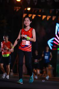 BIB: 252
                            <button type="button" onclick="openModal(14197428)" class="btn btn-primary btn-sm float-right btn-popup" data-toggle="modal" data-target=".modal-high-quality">
                        <i class="fas fa-shopping-cart"></i> Add to Cart
                    </button>
                                            <button type="button" onclick="isThisMe(14197428, true)" class="btn btn-success btn-sm float-right btn-popup btn-isme hidden" data-toggle="tooltip" data-placement="bottom" title="นี่คือรูปของคุณใช่ไหม คลิกที่นี่เพื่อเอาเข้าอัลบั้ม">
                        <i class="fas fa-plus"></i> Add to album
                    </button>
                    <button type="button" onclick="isThisMe(14197428, false)" class="btn btn-warning btn-sm float-right btn-popup btn-isnotme hidden">
                        <i class="fas fa-ban"></i> Remove from album
                    </button>