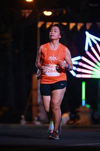BIB: 2284
                            <button type="button" onclick="openModal(14165639)" class="btn btn-primary btn-sm float-right btn-popup" data-toggle="modal" data-target=".modal-high-quality">
                        <i class="fas fa-shopping-cart"></i> Add to Cart
                    </button>
                                            <button type="button" onclick="isThisMe(14165639, true)" class="btn btn-success btn-sm float-right btn-popup btn-isme hidden" data-toggle="tooltip" data-placement="bottom" title="นี่คือรูปของคุณใช่ไหม คลิกที่นี่เพื่อเอาเข้าอัลบั้ม">
                        <i class="fas fa-plus"></i> Add to album
                    </button>
                    <button type="button" onclick="isThisMe(14165639, false)" class="btn btn-warning btn-sm float-right btn-popup btn-isnotme hidden">
                        <i class="fas fa-ban"></i> Remove from album
                    </button>