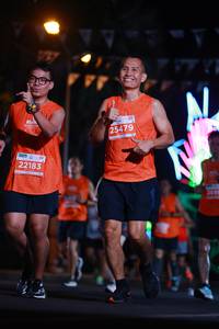 BIB: 25479, 22183
                            <button type="button" onclick="openModal(14200798)" class="btn btn-primary btn-sm float-right btn-popup" data-toggle="modal" data-target=".modal-high-quality">
                        <i class="fas fa-shopping-cart"></i> Add to Cart
                    </button>
                                            <button type="button" onclick="isThisMe(14200798, true)" class="btn btn-success btn-sm float-right btn-popup btn-isme hidden" data-toggle="tooltip" data-placement="bottom" title="นี่คือรูปของคุณใช่ไหม คลิกที่นี่เพื่อเอาเข้าอัลบั้ม">
                        <i class="fas fa-plus"></i> Add to album
                    </button>
                    <button type="button" onclick="isThisMe(14200798, false)" class="btn btn-warning btn-sm float-right btn-popup btn-isnotme hidden">
                        <i class="fas fa-ban"></i> Remove from album
                    </button>