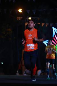 BIB: 2011, 21076
                            <button type="button" onclick="openModal(14176353)" class="btn btn-primary btn-sm float-right btn-popup" data-toggle="modal" data-target=".modal-high-quality">
                        <i class="fas fa-shopping-cart"></i> Add to Cart
                    </button>
                                            <button type="button" onclick="isThisMe(14176353, true)" class="btn btn-success btn-sm float-right btn-popup btn-isme hidden" data-toggle="tooltip" data-placement="bottom" title="นี่คือรูปของคุณใช่ไหม คลิกที่นี่เพื่อเอาเข้าอัลบั้ม">
                        <i class="fas fa-plus"></i> Add to album
                    </button>
                    <button type="button" onclick="isThisMe(14176353, false)" class="btn btn-warning btn-sm float-right btn-popup btn-isnotme hidden">
                        <i class="fas fa-ban"></i> Remove from album
                    </button>
