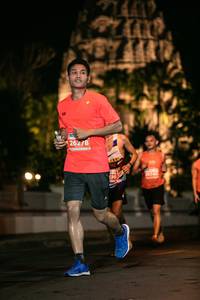 BIB: 2628
                            <button type="button" onclick="openModal(15598980)" class="btn btn-primary btn-sm float-right btn-popup" data-toggle="modal" data-target=".modal-high-quality">
                        <i class="fas fa-shopping-cart"></i> Add to Cart
                    </button>
                                            <button type="button" onclick="isThisMe(15598980, true)" class="btn btn-success btn-sm float-right btn-popup btn-isme hidden" data-toggle="tooltip" data-placement="bottom" title="นี่คือรูปของคุณใช่ไหม คลิกที่นี่เพื่อเอาเข้าอัลบั้ม">
                        <i class="fas fa-plus"></i> Add to album
                    </button>
                    <button type="button" onclick="isThisMe(15598980, false)" class="btn btn-warning btn-sm float-right btn-popup btn-isnotme hidden">
                        <i class="fas fa-ban"></i> Remove from album
                    </button>