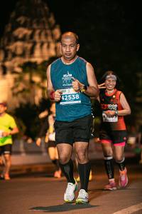 BIB: 202, 42538
                            <button type="button" onclick="openModal(15511015)" class="btn btn-primary btn-sm float-right btn-popup" data-toggle="modal" data-target=".modal-high-quality">
                        <i class="fas fa-shopping-cart"></i> Add to Cart
                    </button>
                                            <button type="button" onclick="isThisMe(15511015, true)" class="btn btn-success btn-sm float-right btn-popup btn-isme hidden" data-toggle="tooltip" data-placement="bottom" title="นี่คือรูปของคุณใช่ไหม คลิกที่นี่เพื่อเอาเข้าอัลบั้ม">
                        <i class="fas fa-plus"></i> Add to album
                    </button>
                    <button type="button" onclick="isThisMe(15511015, false)" class="btn btn-warning btn-sm float-right btn-popup btn-isnotme hidden">
                        <i class="fas fa-ban"></i> Remove from album
                    </button>
