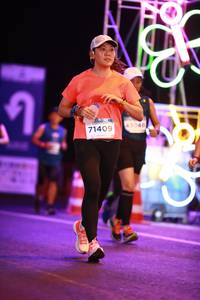 BIB: 71409, 43048
                            <button type="button" onclick="openModal(13869569)" class="btn btn-primary btn-sm float-right btn-popup" data-toggle="modal" data-target=".modal-high-quality">
                        <i class="fas fa-shopping-cart"></i> Add to Cart
                    </button>
                                            <button type="button" onclick="isThisMe(13869569, true)" class="btn btn-success btn-sm float-right btn-popup btn-isme hidden" data-toggle="tooltip" data-placement="bottom" title="นี่คือรูปของคุณใช่ไหม คลิกที่นี่เพื่อเอาเข้าอัลบั้ม">
                        <i class="fas fa-plus"></i> Add to album
                    </button>
                    <button type="button" onclick="isThisMe(13869569, false)" class="btn btn-warning btn-sm float-right btn-popup btn-isnotme hidden">
                        <i class="fas fa-ban"></i> Remove from album
                    </button>