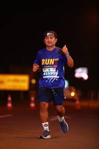 BIB: 45990
                            <button type="button" onclick="openModal(13836453)" class="btn btn-primary btn-sm float-right btn-popup" data-toggle="modal" data-target=".modal-high-quality">
                        <i class="fas fa-shopping-cart"></i> Add to Cart
                    </button>
                                            <button type="button" onclick="isThisMe(13836453, true)" class="btn btn-success btn-sm float-right btn-popup btn-isme hidden" data-toggle="tooltip" data-placement="bottom" title="นี่คือรูปของคุณใช่ไหม คลิกที่นี่เพื่อเอาเข้าอัลบั้ม">
                        <i class="fas fa-plus"></i> Add to album
                    </button>
                    <button type="button" onclick="isThisMe(13836453, false)" class="btn btn-warning btn-sm float-right btn-popup btn-isnotme hidden">
                        <i class="fas fa-ban"></i> Remove from album
                    </button>