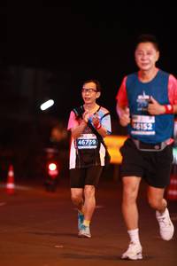 BIB: 6152, 46739
                            <button type="button" onclick="openModal(13850874)" class="btn btn-primary btn-sm float-right btn-popup" data-toggle="modal" data-target=".modal-high-quality">
                        <i class="fas fa-shopping-cart"></i> Add to Cart
                    </button>
                                            <button type="button" onclick="isThisMe(13850874, true)" class="btn btn-success btn-sm float-right btn-popup btn-isme hidden" data-toggle="tooltip" data-placement="bottom" title="นี่คือรูปของคุณใช่ไหม คลิกที่นี่เพื่อเอาเข้าอัลบั้ม">
                        <i class="fas fa-plus"></i> Add to album
                    </button>
                    <button type="button" onclick="isThisMe(13850874, false)" class="btn btn-warning btn-sm float-right btn-popup btn-isnotme hidden">
                        <i class="fas fa-ban"></i> Remove from album
                    </button>
