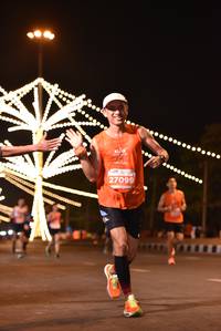 BIB: 27099
                            <button type="button" onclick="openModal(15031406)" class="btn btn-primary btn-sm float-right btn-popup" data-toggle="modal" data-target=".modal-high-quality">
                        <i class="fas fa-shopping-cart"></i> Add to Cart
                    </button>
                                            <button type="button" onclick="isThisMe(15031406, true)" class="btn btn-success btn-sm float-right btn-popup btn-isme hidden" data-toggle="tooltip" data-placement="bottom" title="นี่คือรูปของคุณใช่ไหม คลิกที่นี่เพื่อเอาเข้าอัลบั้ม">
                        <i class="fas fa-plus"></i> Add to album
                    </button>
                    <button type="button" onclick="isThisMe(15031406, false)" class="btn btn-warning btn-sm float-right btn-popup btn-isnotme hidden">
                        <i class="fas fa-ban"></i> Remove from album
                    </button>
