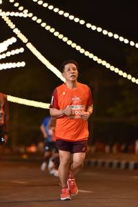 BIB: 5002
                            <button type="button" onclick="openModal(15014650)" class="btn btn-primary btn-sm float-right btn-popup" data-toggle="modal" data-target=".modal-high-quality">
                        <i class="fas fa-shopping-cart"></i> Add to Cart
                    </button>
                                            <button type="button" onclick="isThisMe(15014650, true)" class="btn btn-success btn-sm float-right btn-popup btn-isme hidden" data-toggle="tooltip" data-placement="bottom" title="นี่คือรูปของคุณใช่ไหม คลิกที่นี่เพื่อเอาเข้าอัลบั้ม">
                        <i class="fas fa-plus"></i> Add to album
                    </button>
                    <button type="button" onclick="isThisMe(15014650, false)" class="btn btn-warning btn-sm float-right btn-popup btn-isnotme hidden">
                        <i class="fas fa-ban"></i> Remove from album
                    </button>