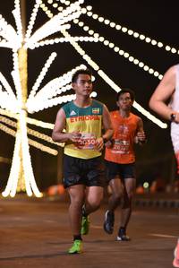 BIB: 0050, 2672
                            <button type="button" onclick="openModal(15006230)" class="btn btn-primary btn-sm float-right btn-popup" data-toggle="modal" data-target=".modal-high-quality">
                        <i class="fas fa-shopping-cart"></i> Add to Cart
                    </button>
                                            <button type="button" onclick="isThisMe(15006230, true)" class="btn btn-success btn-sm float-right btn-popup btn-isme hidden" data-toggle="tooltip" data-placement="bottom" title="นี่คือรูปของคุณใช่ไหม คลิกที่นี่เพื่อเอาเข้าอัลบั้ม">
                        <i class="fas fa-plus"></i> Add to album
                    </button>
                    <button type="button" onclick="isThisMe(15006230, false)" class="btn btn-warning btn-sm float-right btn-popup btn-isnotme hidden">
                        <i class="fas fa-ban"></i> Remove from album
                    </button>