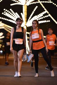 BIB: 28003, 24046, 330
                            <button type="button" onclick="openModal(14805761)" class="btn btn-primary btn-sm float-right btn-popup" data-toggle="modal" data-target=".modal-high-quality">
                        <i class="fas fa-shopping-cart"></i> Add to Cart
                    </button>
                                            <button type="button" onclick="isThisMe(14805761, true)" class="btn btn-success btn-sm float-right btn-popup btn-isme hidden" data-toggle="tooltip" data-placement="bottom" title="นี่คือรูปของคุณใช่ไหม คลิกที่นี่เพื่อเอาเข้าอัลบั้ม">
                        <i class="fas fa-plus"></i> Add to album
                    </button>
                    <button type="button" onclick="isThisMe(14805761, false)" class="btn btn-warning btn-sm float-right btn-popup btn-isnotme hidden">
                        <i class="fas fa-ban"></i> Remove from album
                    </button>