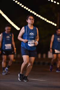BIB: 4298
                            <button type="button" onclick="openModal(14923821)" class="btn btn-primary btn-sm float-right btn-popup" data-toggle="modal" data-target=".modal-high-quality">
                        <i class="fas fa-shopping-cart"></i> Add to Cart
                    </button>
                                            <button type="button" onclick="isThisMe(14923821, true)" class="btn btn-success btn-sm float-right btn-popup btn-isme hidden" data-toggle="tooltip" data-placement="bottom" title="นี่คือรูปของคุณใช่ไหม คลิกที่นี่เพื่อเอาเข้าอัลบั้ม">
                        <i class="fas fa-plus"></i> Add to album
                    </button>
                    <button type="button" onclick="isThisMe(14923821, false)" class="btn btn-warning btn-sm float-right btn-popup btn-isnotme hidden">
                        <i class="fas fa-ban"></i> Remove from album
                    </button>